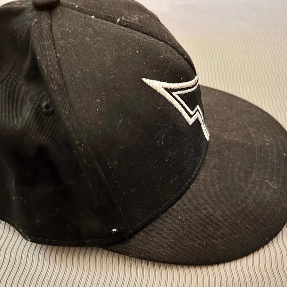 TAPOUT Cap - Picture 4 of 6